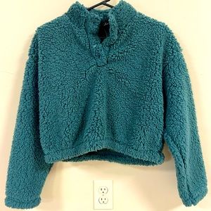 Pacsun Brand New w/ Tag Cropped Sherpa Sweatshirt